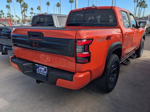 New 2026 Nissan Frontier PRO-4X w/ Pro-4x Convenience Package image 2