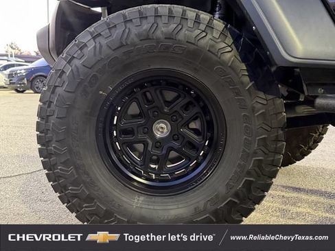 Used 2024 Jeep Wrangler Unlimited Sport AWD/4WD image 10