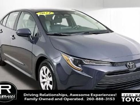 Used 2024 Toyota Corolla LE FWD image 8