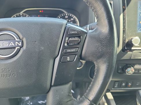 Used 2022 Nissan Frontier SV AWD/4WD image 21