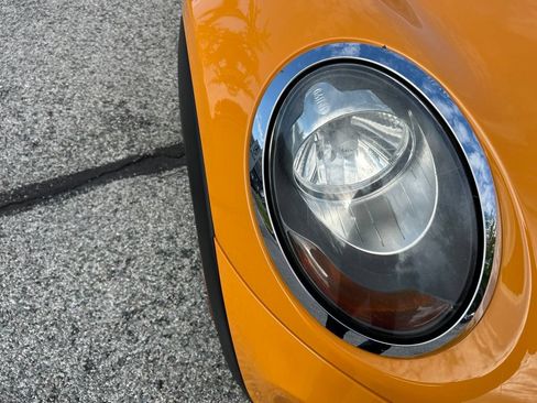 Used 2016 MINI Cooper 2-Door Hardtop FWD image 21
