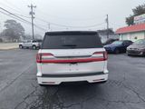 Used 2018 Lincoln Navigator L Reserve w/ Technology Package image 4