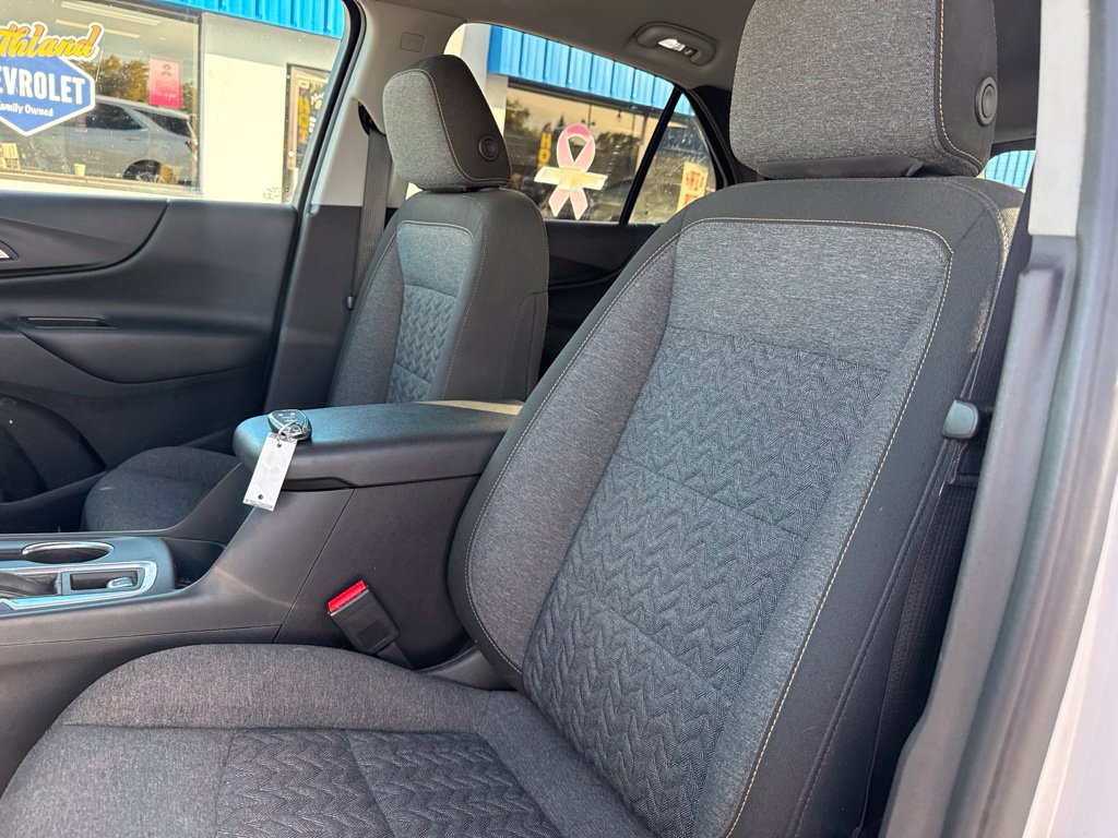 Used 2022 Chevrolet Equinox LT AWD/4WD image 33