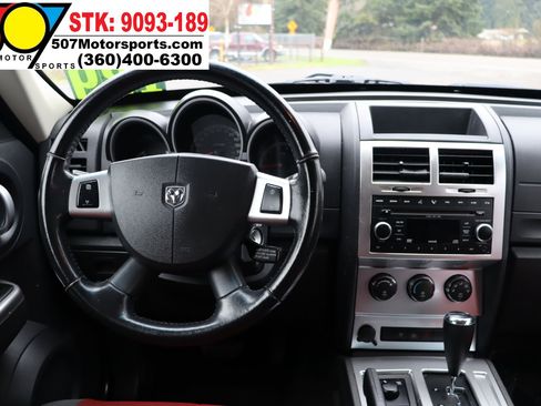 Used 2007 Dodge Nitro R/T image 18