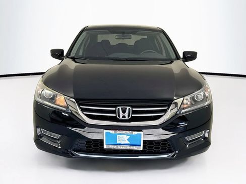 Used 2013 Honda Accord Sport image 2