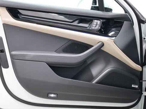 New 2026 Porsche Panamera 4 AWD/4WD image 16