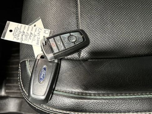 Used 2017 Ford F250 Lariat w/ Lariat Ultimate Package image 31