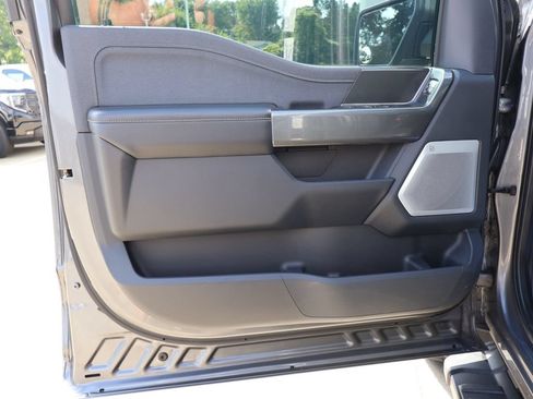 Used 2022 Ford F150 Lariat w/ Equipment Group 502A High AWD/4WD image 12