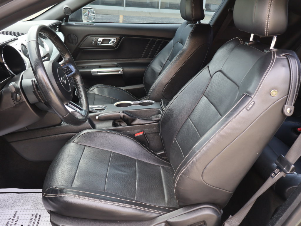 Used 2017 Ford Mustang GT Premium w/ Black Accent Package RWD image 23