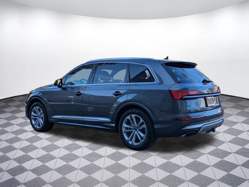 Used 2025 Audi Q7 3.0T Prestige w/ Prestige Package AWD/4WD image 3