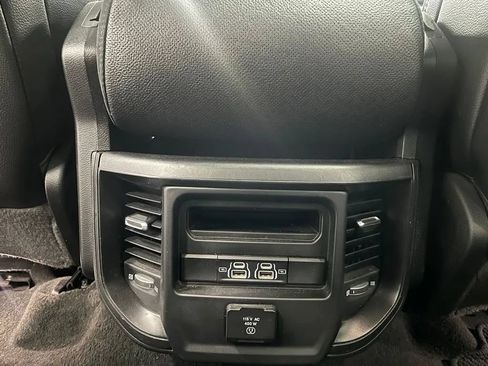 Used 2023 RAM 1500 Laramie AWD/4WD image 25