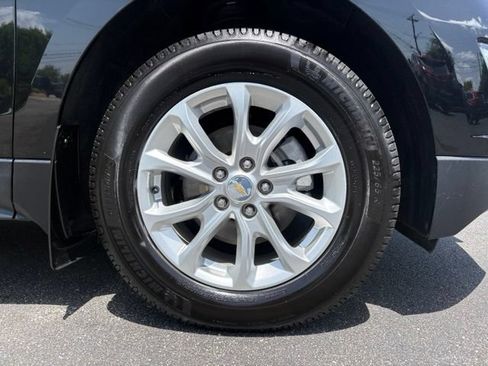 Used 2020 Chevrolet Equinox LT AWD/4WD image 17