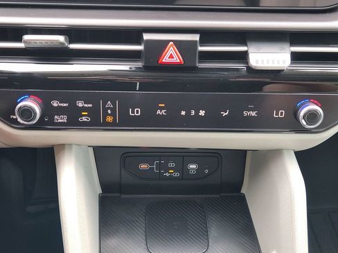 New 2026 Kia Sportage EX image 14