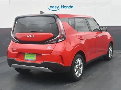 Used 2023 Kia Soul LX w/ LX Technology Package image 7