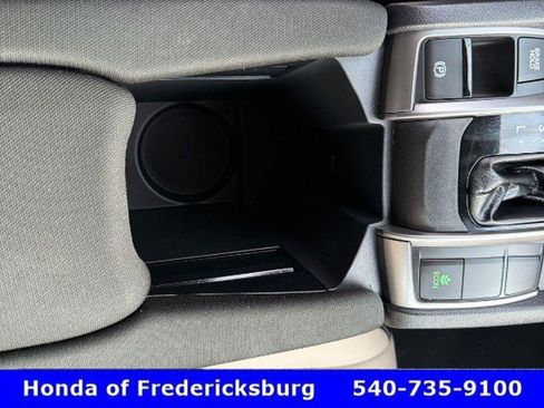Certified 2018 Honda Civic LX image 30