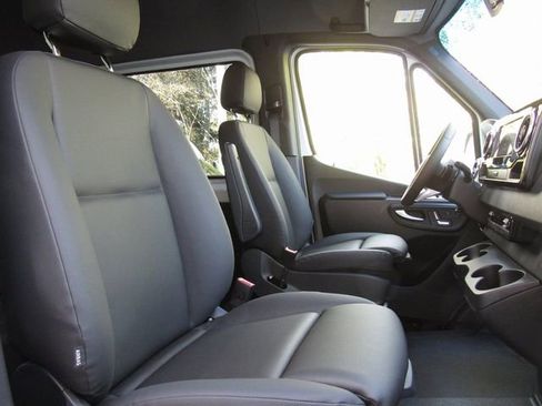 New 2026 Mercedes-Benz Sprinter 2500 image 16