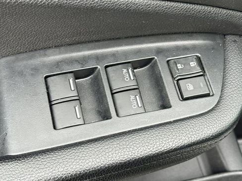 Used 2022 Honda Pilot Sport image 14