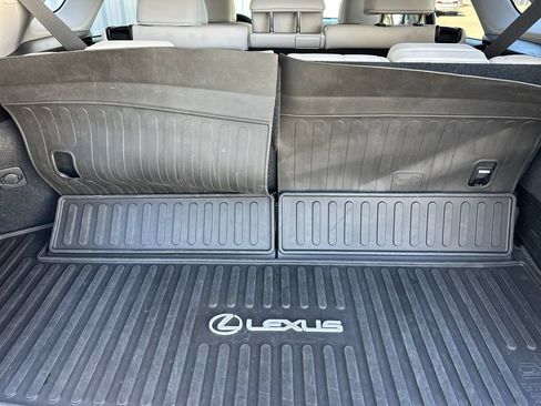Used 2020 Lexus RX 350L Premium w/ Premium Package AWD/4WD image 15