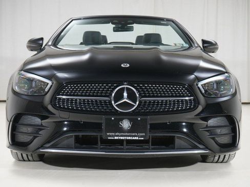 Used 2023 Mercedes-Benz E 450 4MATIC Cabriolet image 11