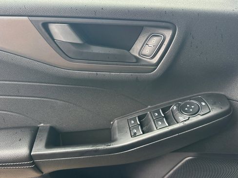 Used 2025 Ford Escape Active image 11