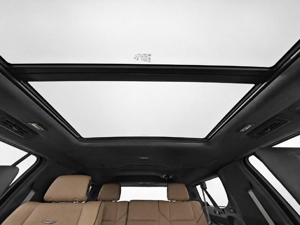 Used 2025 Cadillac Escalade ESV Premium Luxury w/ Touring Package AWD/4WD image 23