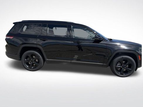 Used 2021 Jeep Grand Cherokee L Laredo AWD/4WD image 6