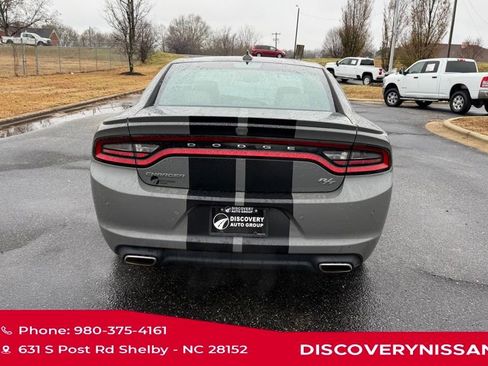 Used 2017 Dodge Charger R/T w/ Plus Group image 10