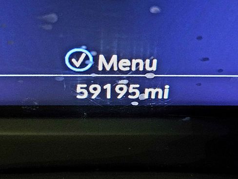 Used 2021 Cadillac XT4 Premium Luxury w/ Cold Weather Package image 10