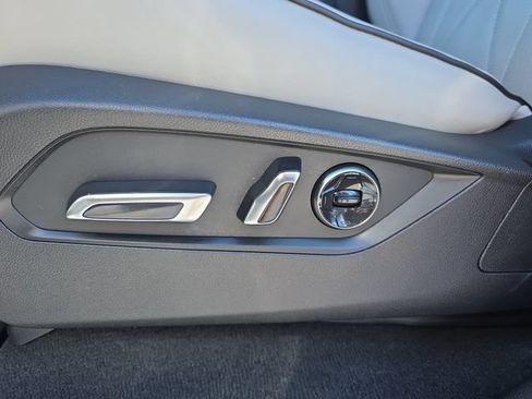Certified 2025 Acura MDX SH-AWD w/ Advance Package image 11