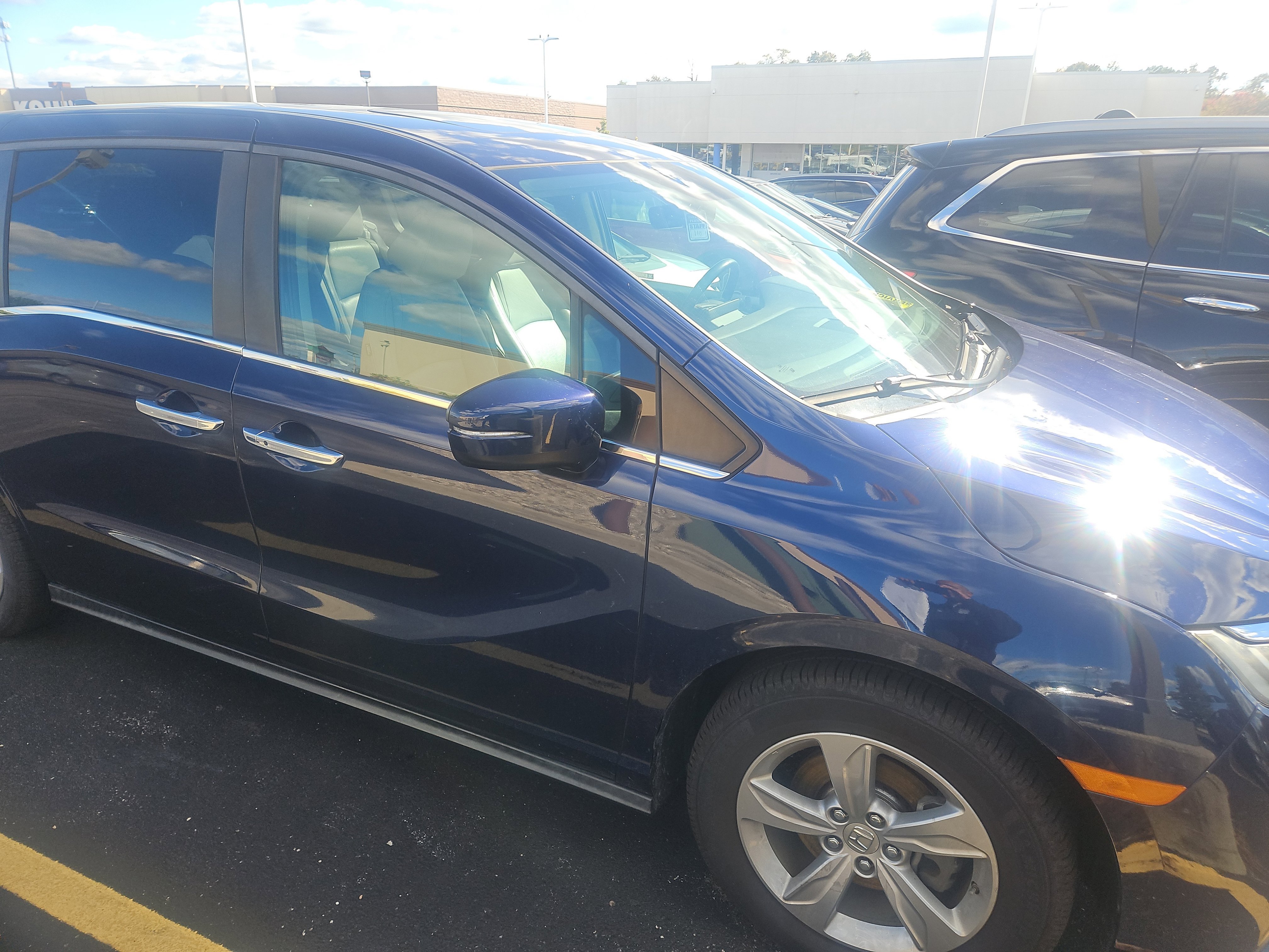Used 2018 Honda Odyssey EX-L image 9