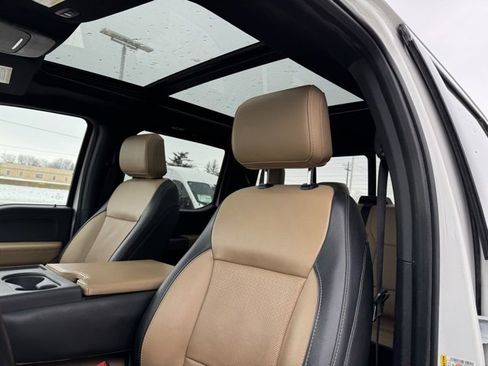 Certified 2023 Ford F350 Lariat w/ Chrome Package image 8