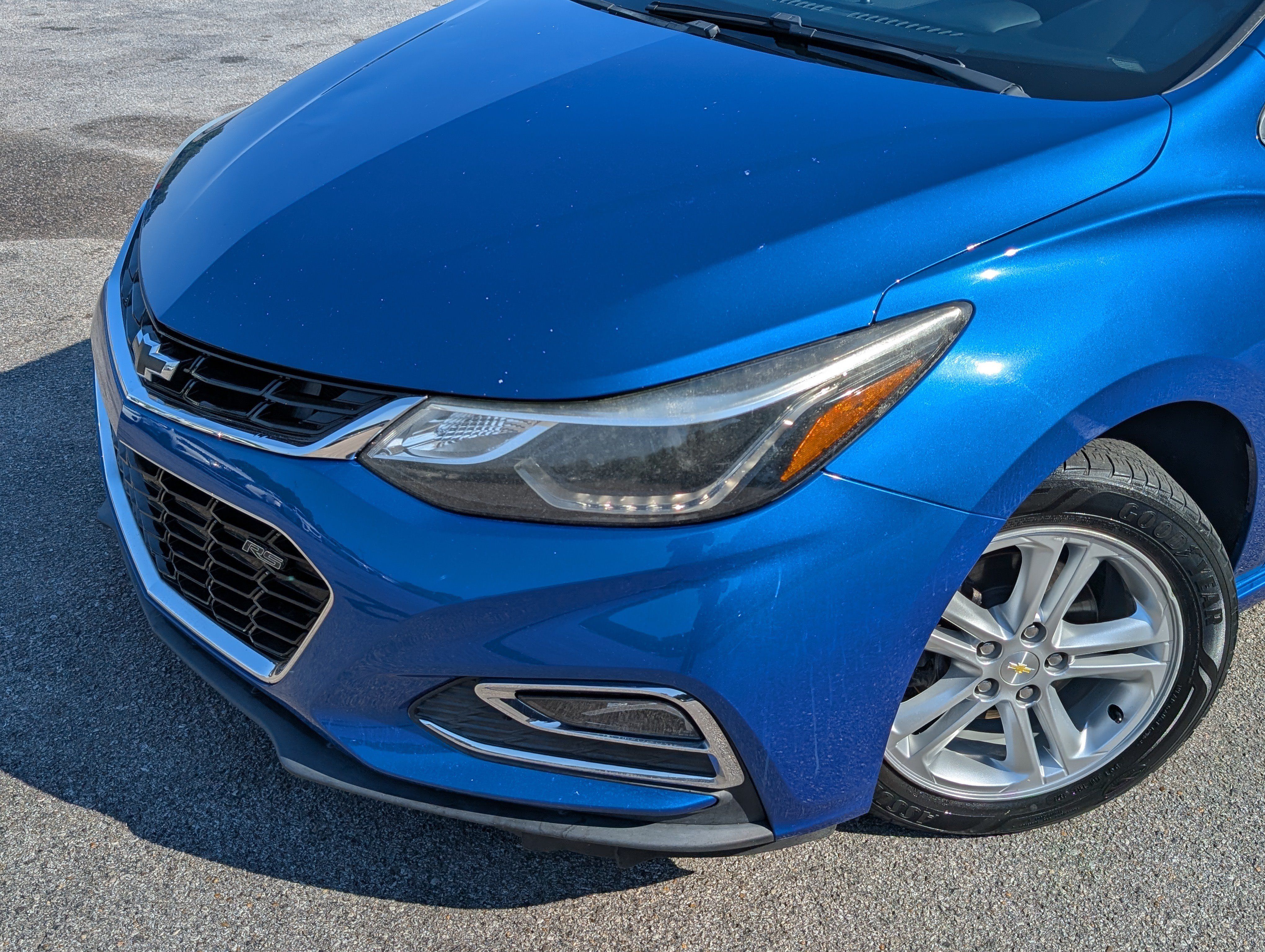 Used 2017 Chevrolet Cruze LT w/ Convenience Package FWD image 13