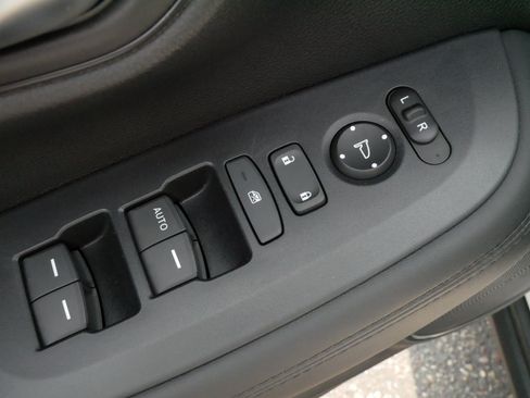 Used 2026 Honda HR-V LX image 19