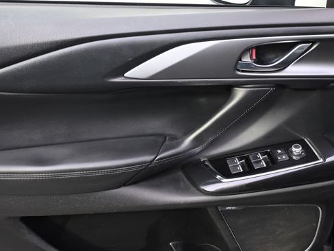 Used 2016 MAZDA CX-9 Touring AWD/4WD image 23