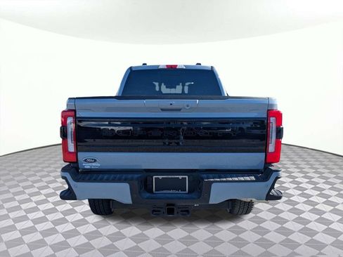 Used 2026 Ford F250 Platinum AWD/4WD image 4
