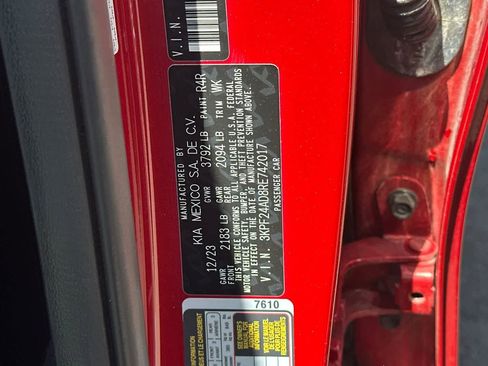 Used 2024 Kia Forte LXS FWD image 30