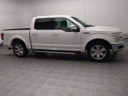 Used 2018 Ford F150 Lariat w/ Equipment Group 502A Luxury RWD image 11