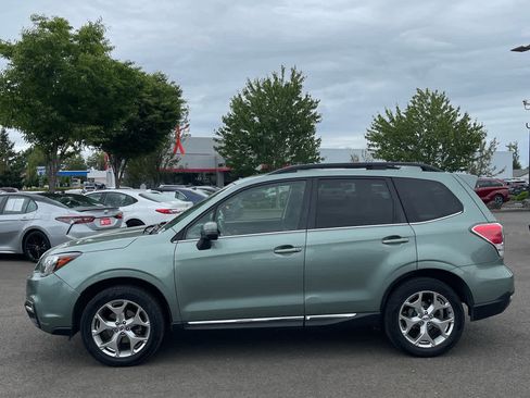 Used 2018 Subaru Forester 2.5i Touring w/ Popular Package #3B AWD/4WD image 39
