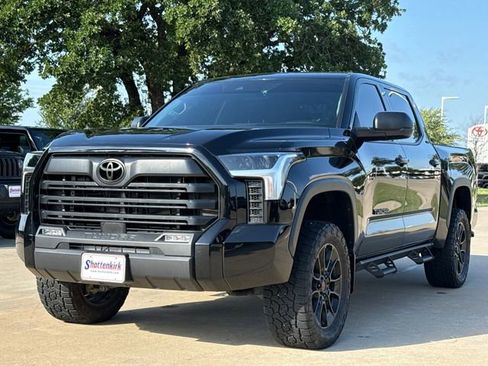 Used 2024 Toyota Tundra SR5 w/ SR5 Premium Package AWD/4WD image 3