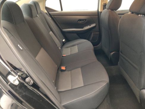Used 2024 Nissan Sentra SV FWD image 19