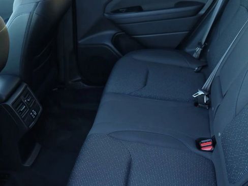 Used 2025 Subaru Forester Premium w/ Convenience Package #1 image 40