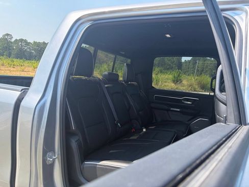 Used 2025 RAM 1500 Laramie w/ Advanced Safety Group II AWD/4WD image 44