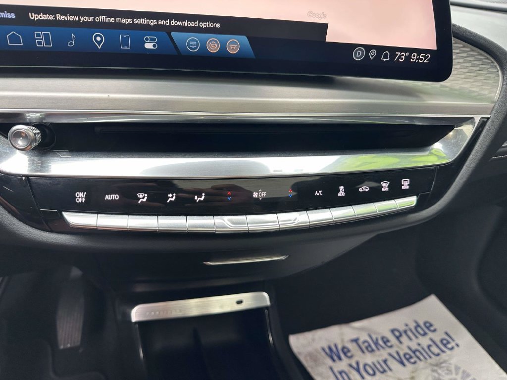 Used 2024 Cadillac Lyriq Sport RWD image 25