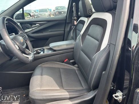 Used 2024 Chevrolet Blazer EV LT AWD/4WD image 2