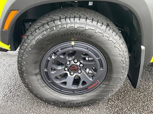 New 2026 Nissan Frontier PRO-4X image 12