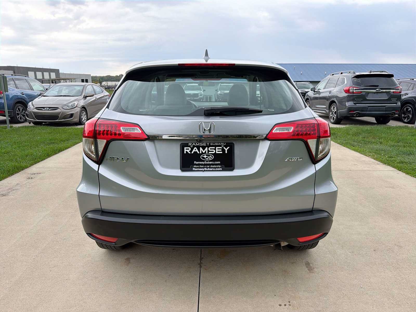 Used 2020 Honda HR-V LX image 5