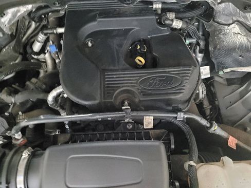 Used 2020 Ford Explorer XLT w/ Comfort Package image 30