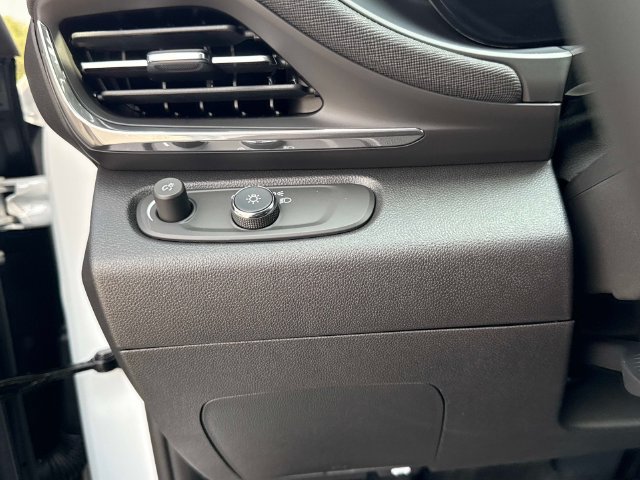 New 2026 Buick Envista Preferred w/ Convenience I Package FWD image 30