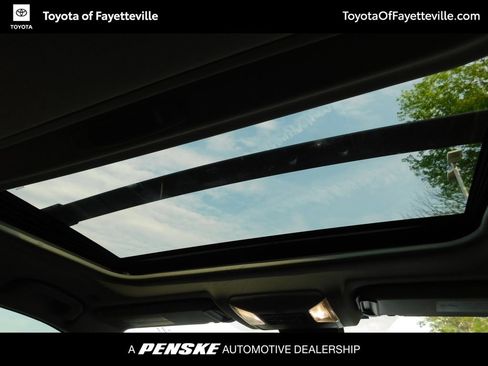 Used 2025 Toyota RAV4 XLE Premium image 6