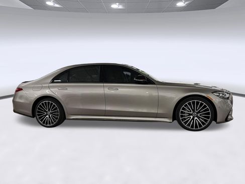 Used 2023 Mercedes-Benz S 500 4MATIC image 8